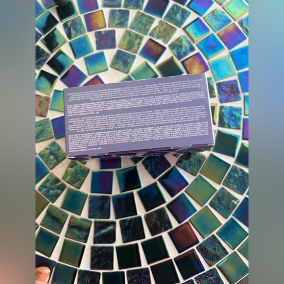 Fenty Skin Shimmer N Spice Warm Cinnamon Shimmering Lip And Body Duo. Limited Ed - Picture 2 of 6